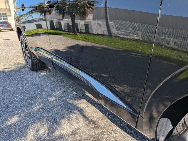 PEUGEOT 5008 Cambio automatico Black line 7 posti