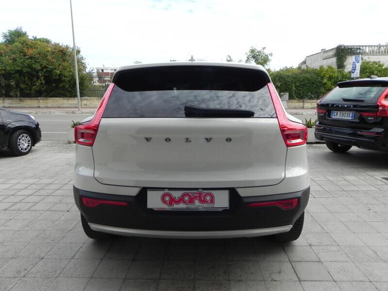 Volvo XC40 D3 AWD Geartronic Business Plus