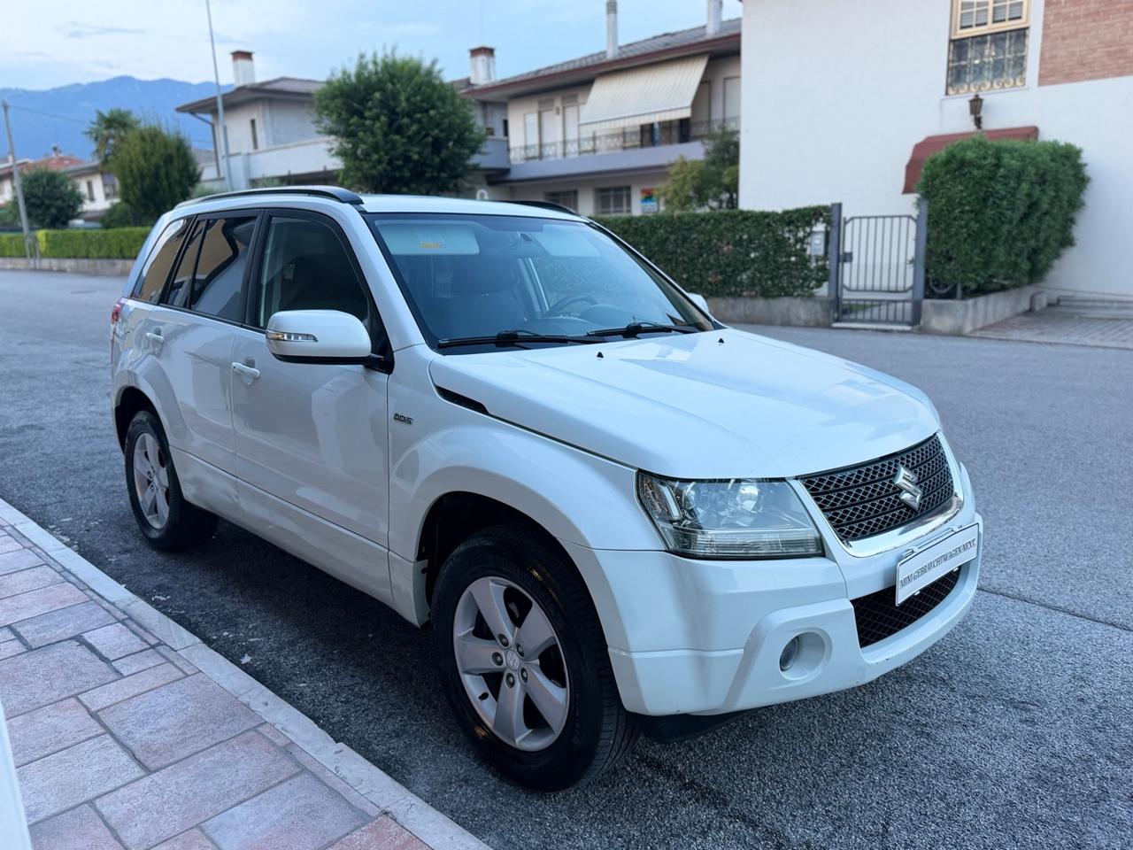Suzuki Grand Vitara 1.9 DDiS 5 porte Crossover