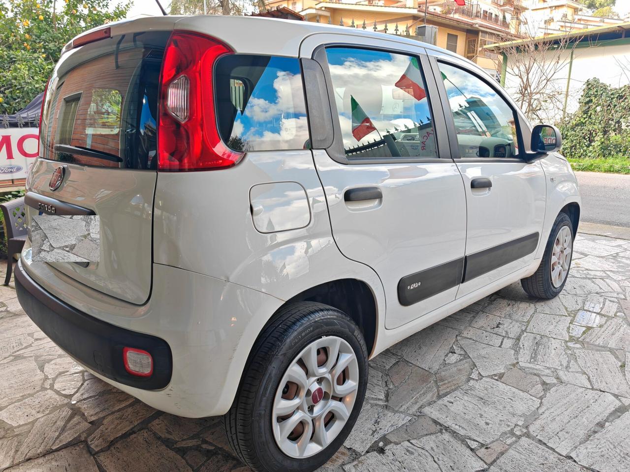 Fiat Panda 0.9 TwinAir Turbo Natural Power Lounge