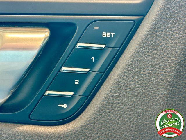 PORSCHE Macan 2.0 *TETTO*SPORT CHRONO*COCOA*SCARICO*CARPLAY*