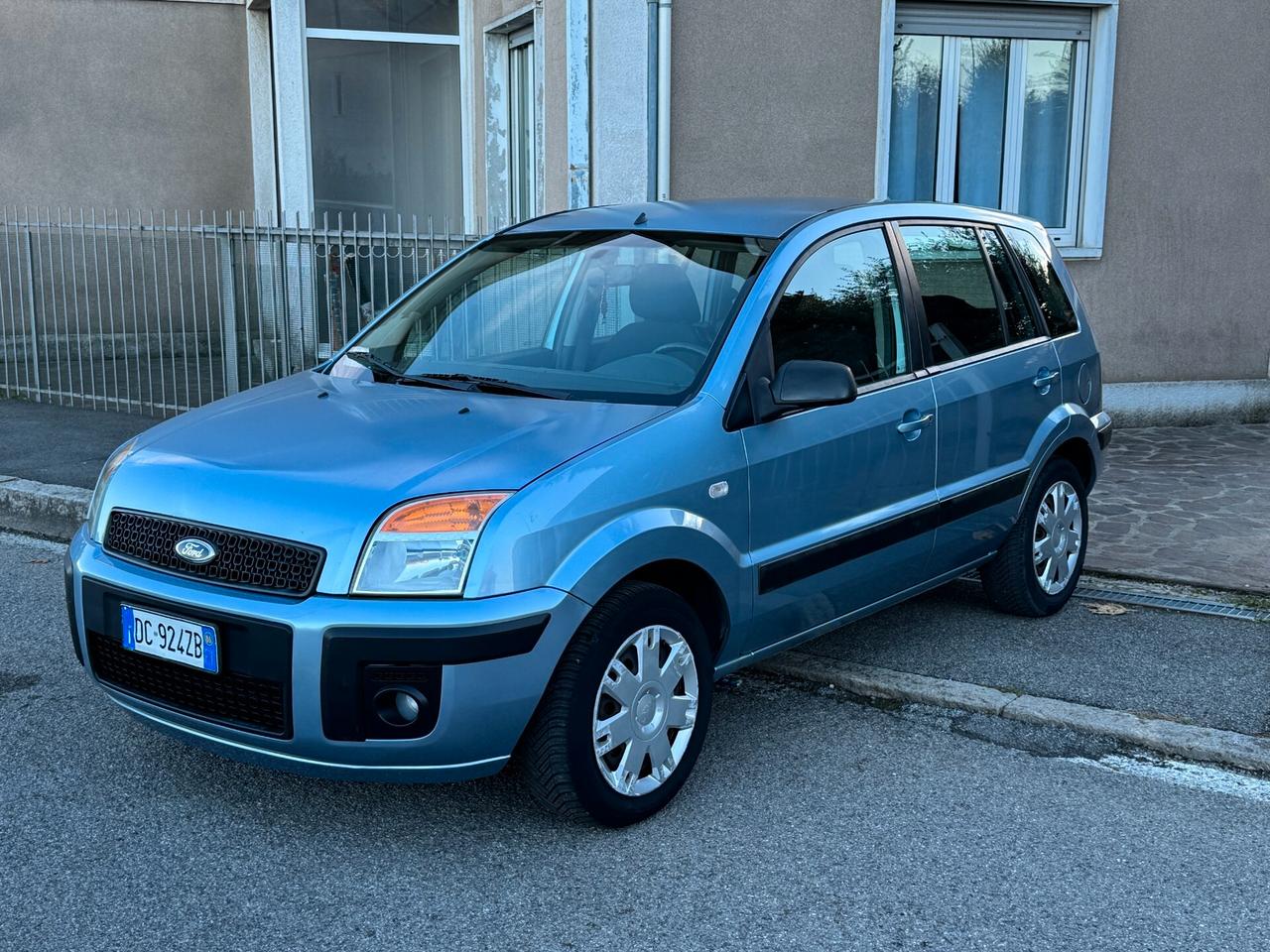 Ford Fusion 1.6 16V 5p. Collection