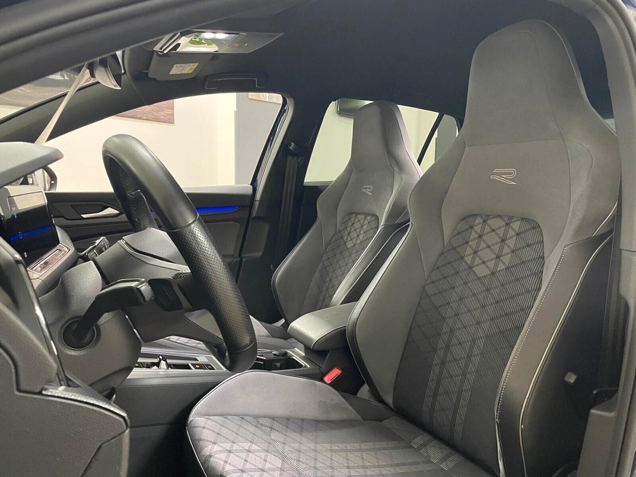 Volkswagen Golf 2.0 TDI 150 CV DSG SCR R-Line