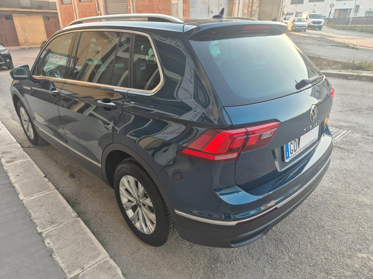 VW TIGUAN 2.0 TDI 150 CV ANNO 2021 KM 48000 CERTIFICATI