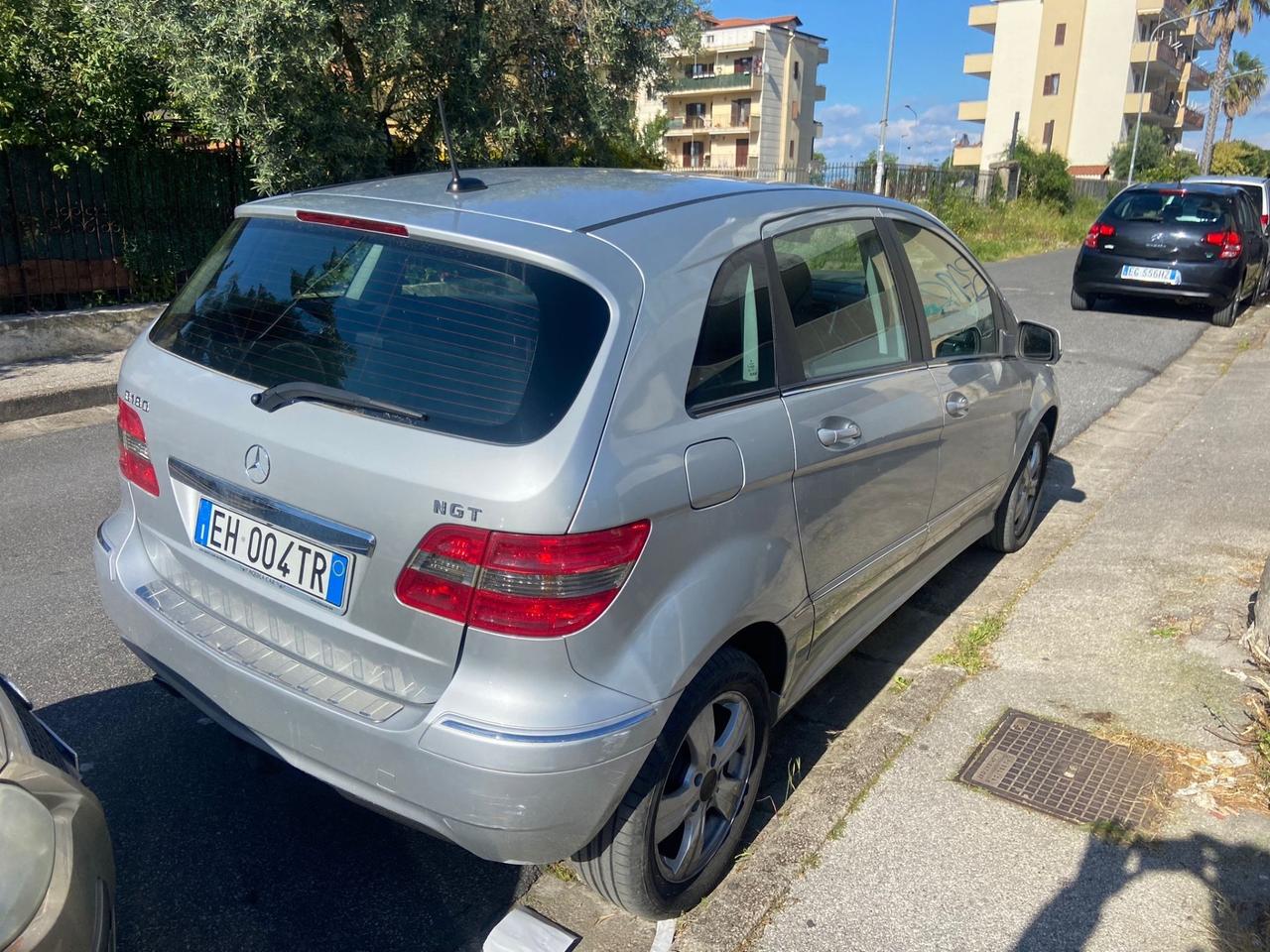 Mercedes-benz B 180 NGT AUTOMATICA