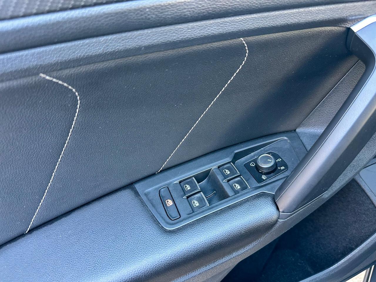 Volkswagen Tiguan 1.5 TSI 150 CV DSG ACT R-Line