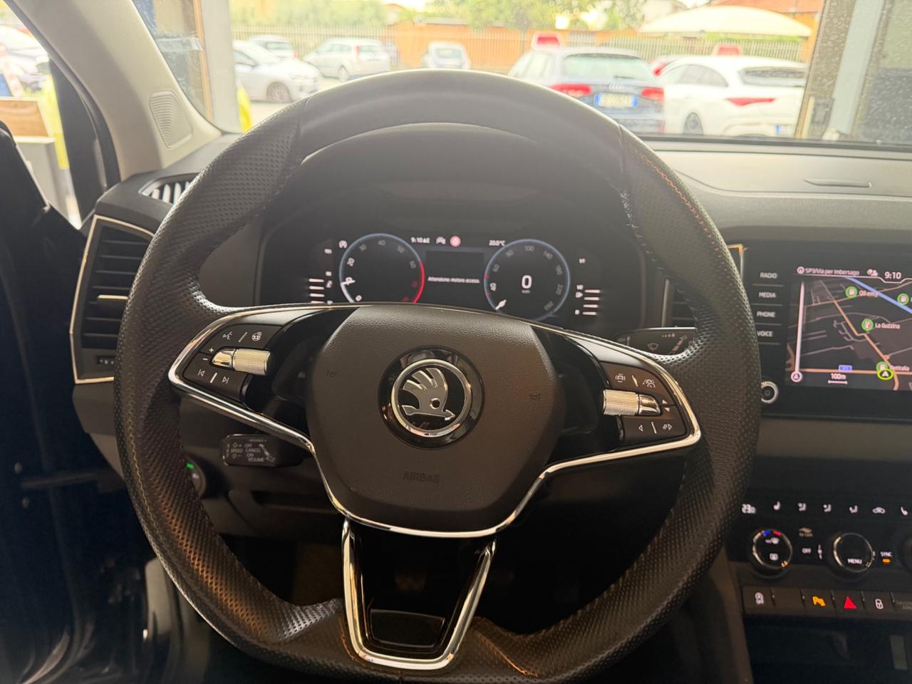 Skoda Karoq 1.0 TSI 110 CV Executive - Nessun vincolo -