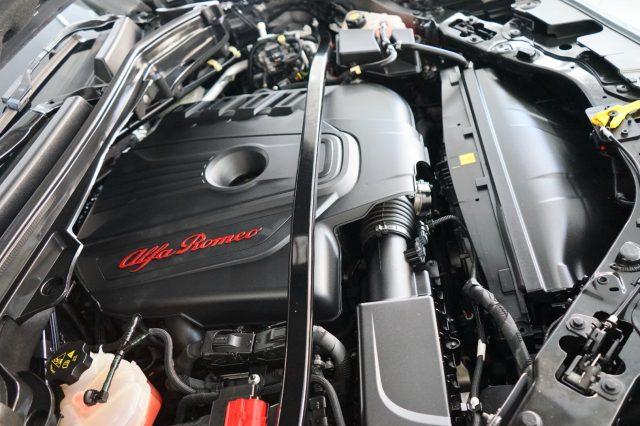 ALFA ROMEO Stelvio 2.2 Turbodiesel 210 CV AT8 Q4 Business