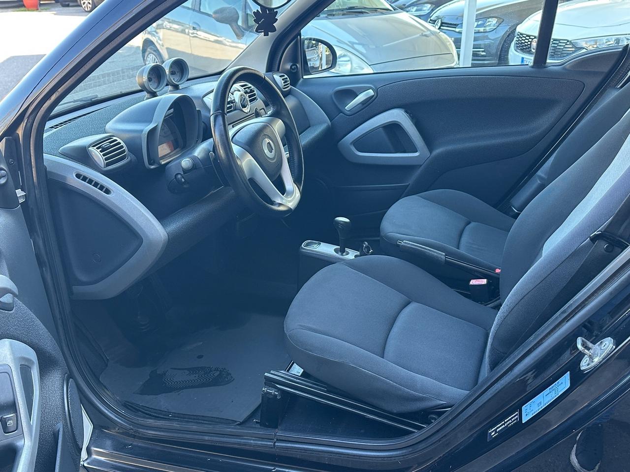 Smart 800 cdi soli 119.000 km