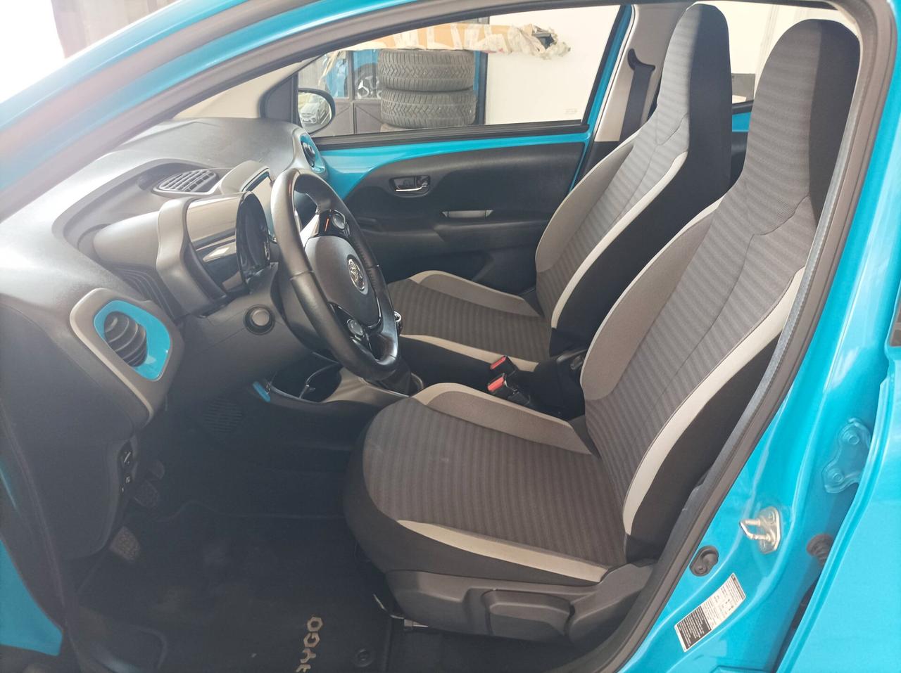 Toyota Aygo 1.0 VVT-i 72 CV 5 porte x-cool 07/2018