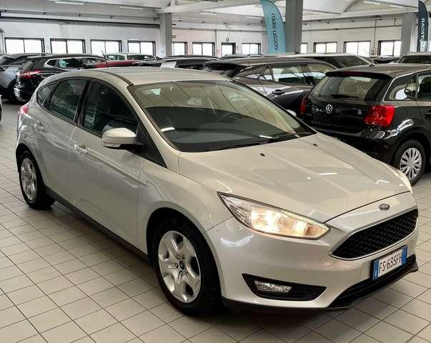 Ford Focus 1.5 tdci Business 95Cv *NEOPATENTATI*