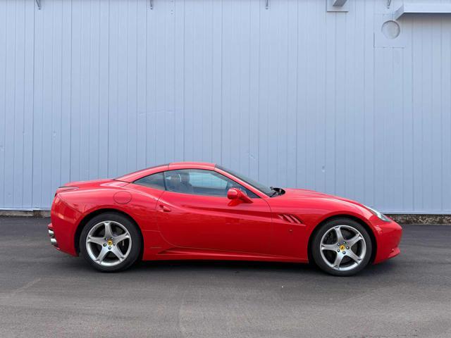 FERRARI California DCT