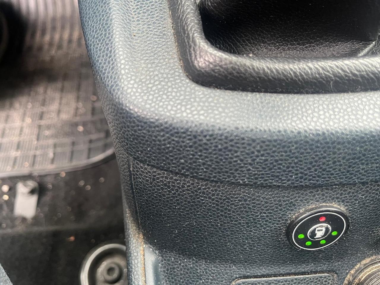 Ford Fiesta 5P-1.4 gpl-Full-2009