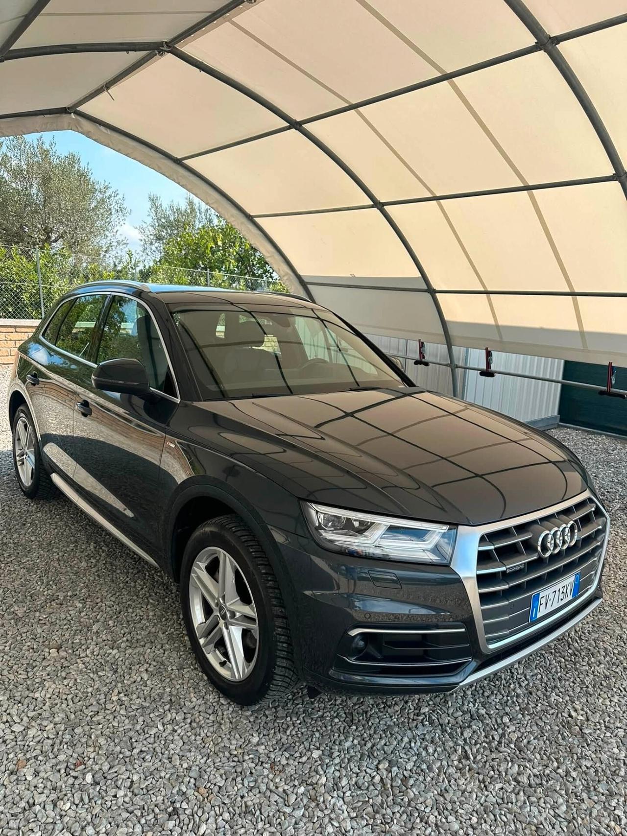 Audi Q5 2.0 TDI quattro S tronic line plus