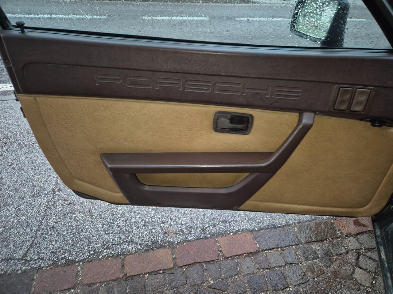 Porsche 924 2.0