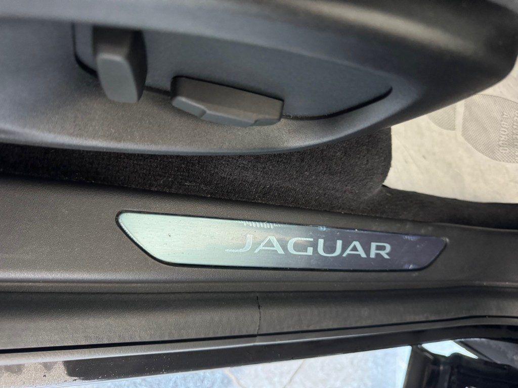 Jaguar E-Pace 2.0D 150 CV Full Led Pelle Tagliandi Manuale