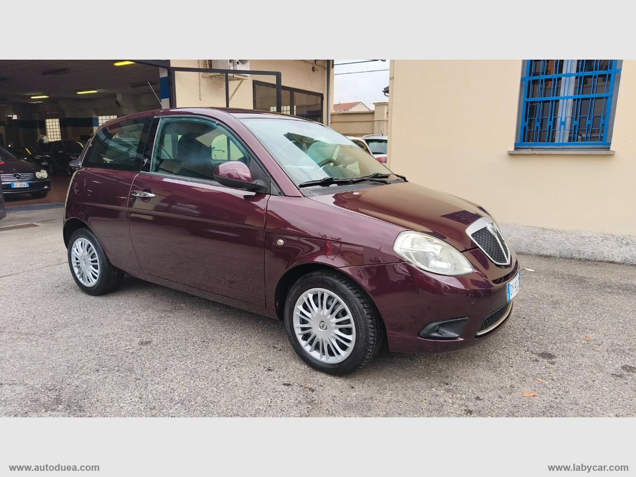 LANCIA Ypsilon 1.2 Oro OK NEOPATENTATI