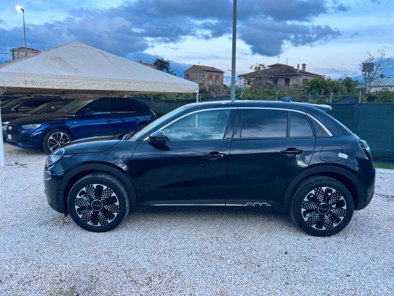 Fiat 600 Hybrid 110 CV DCT MHEV La Prima