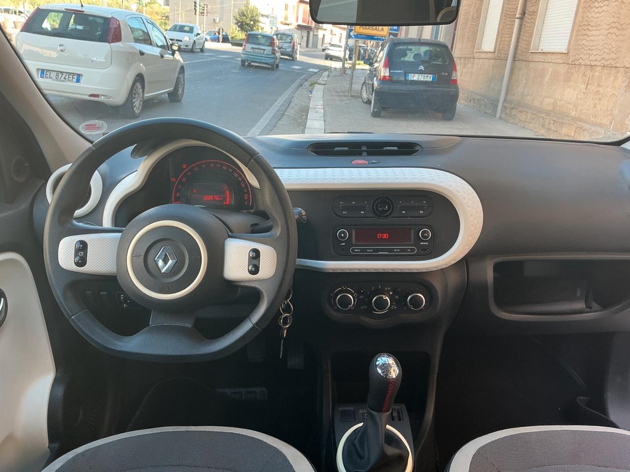 Renault Twingo 1.0 SCe Live