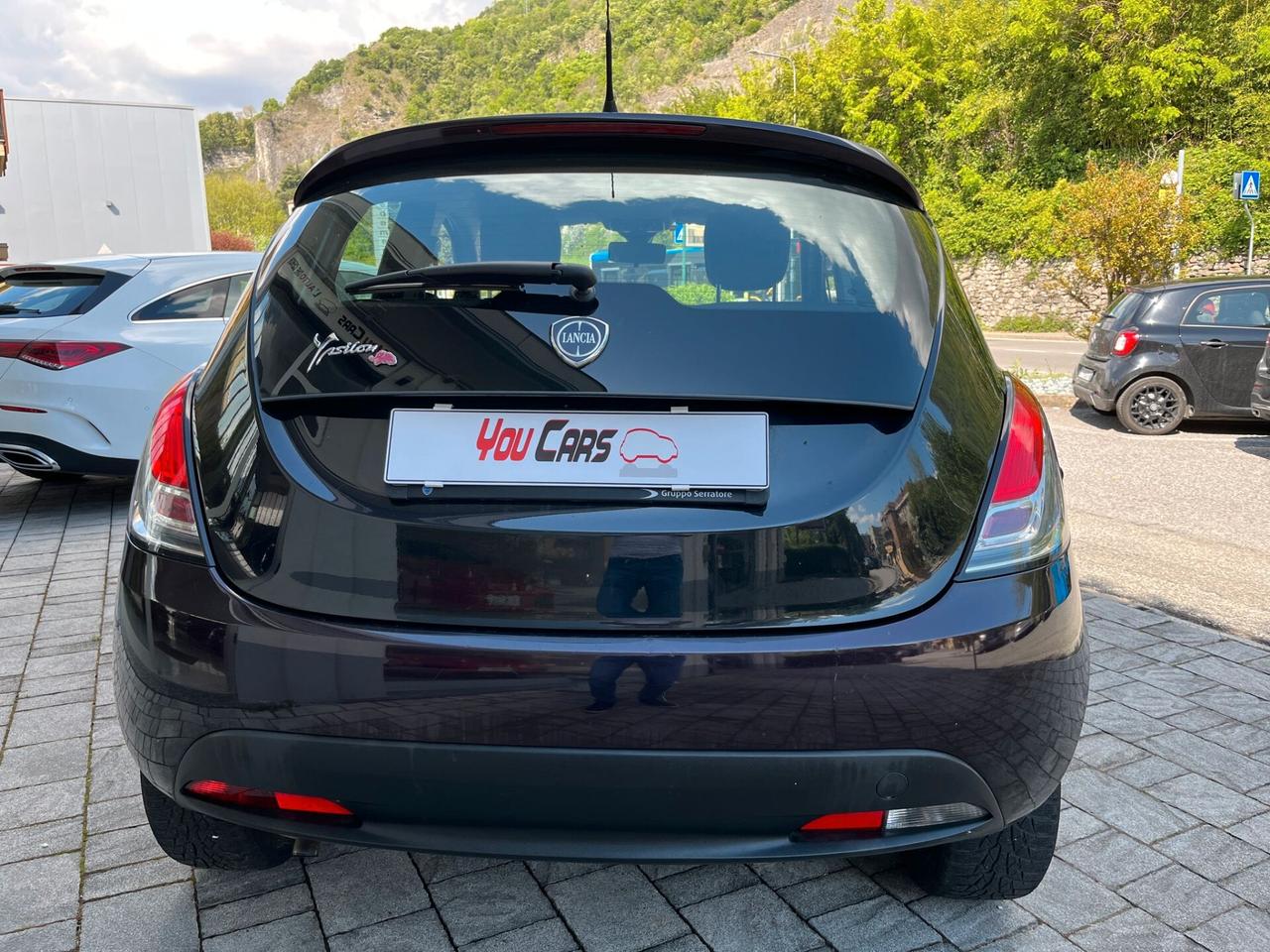Lancia Ypsilon 1.2 69 CV 5 porte Elefantino