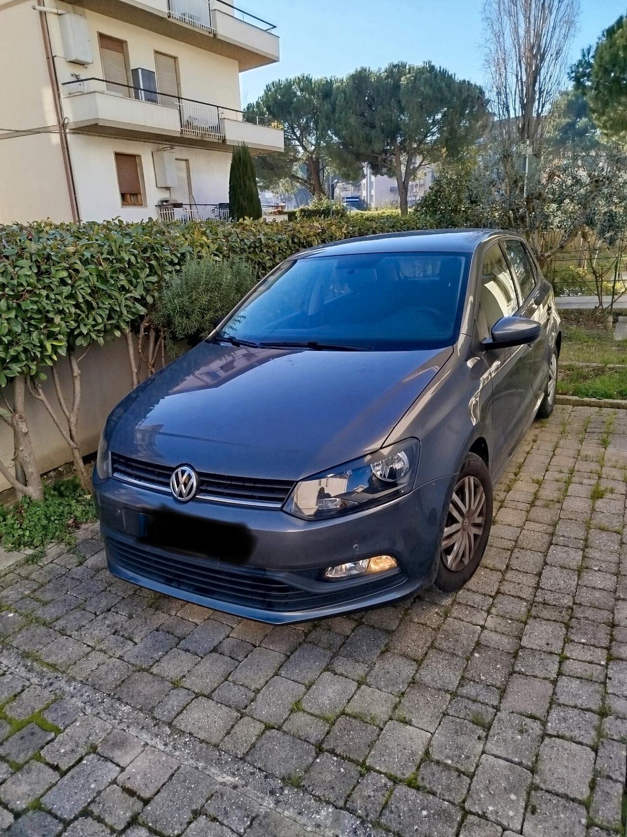 Volkswagen Polo 1.2 Trend Line 2016 con 66.000km