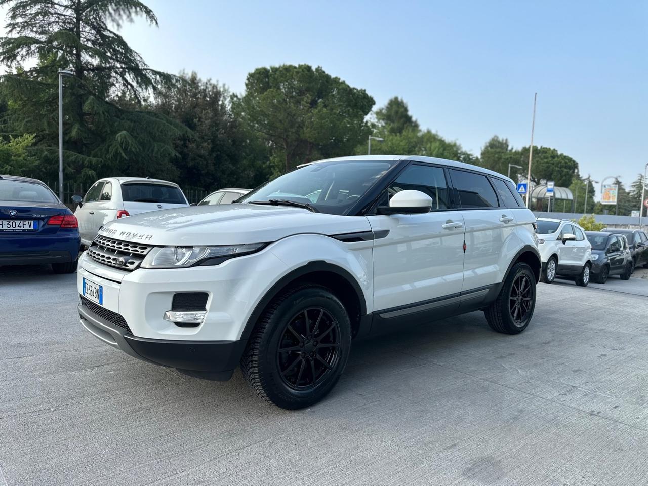 Land Rover Range Evoque 2.2 TD4 5p. Pure Tech Pack