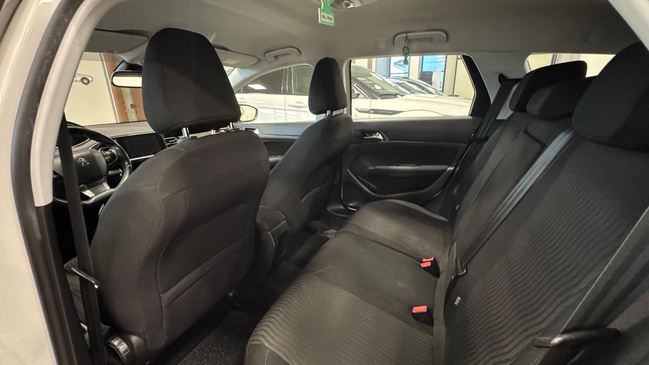 Peugeot 308 1.6 e-HDi 115 CV Stop&Start SW Business