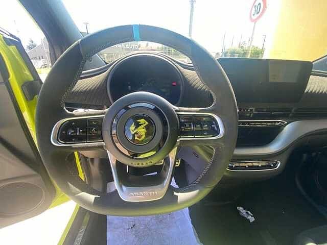 Abarth 500e Scorpionissima Scorpionissima