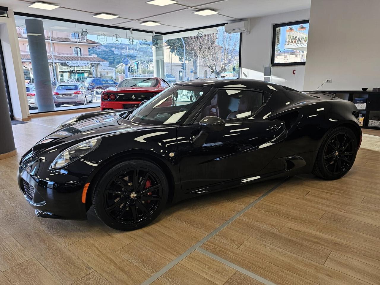 Alfa Romeo 4C 1750 TBi