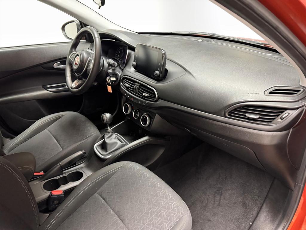 FIAT Tipo II - Tipo 5p 1.6 mjt City Cross s&s 130cv