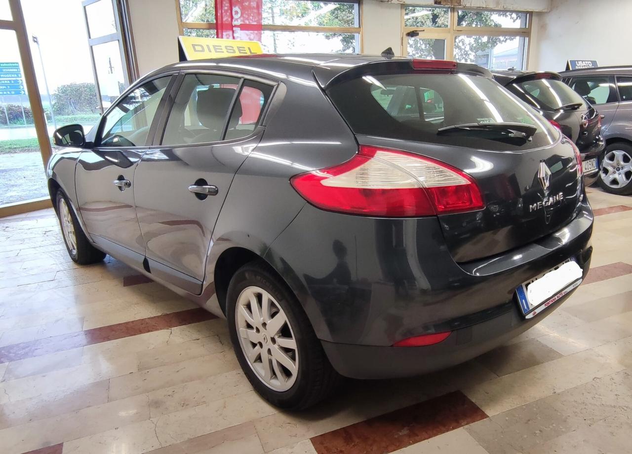 Renault Megane Mégane 1.5 dCi 110CV Attractive