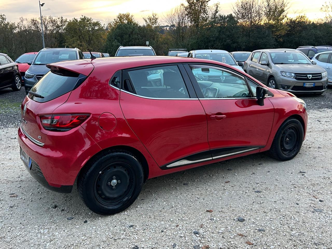 Renault Clio dCi 8V 75 CV Start&Stop 5 porte Energy neopatentati