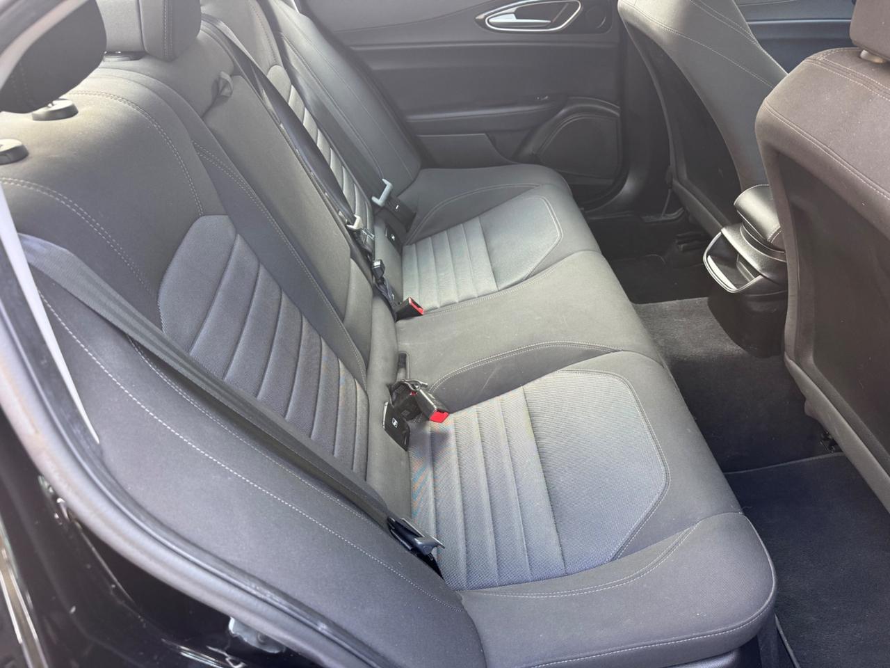 Alfa Romeo Giulia 2.2 TD Super GARANZIA 12 MESI