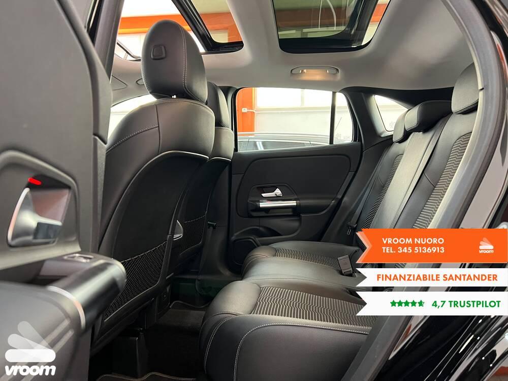 MERCEDES GLA (H247) GLA 220 d Automati...