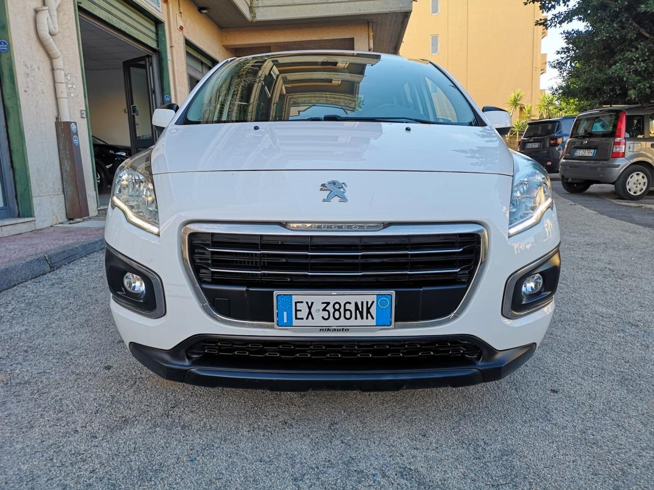 PEUGEOT 3008 1.6 HDi 115 CV Active 2015
