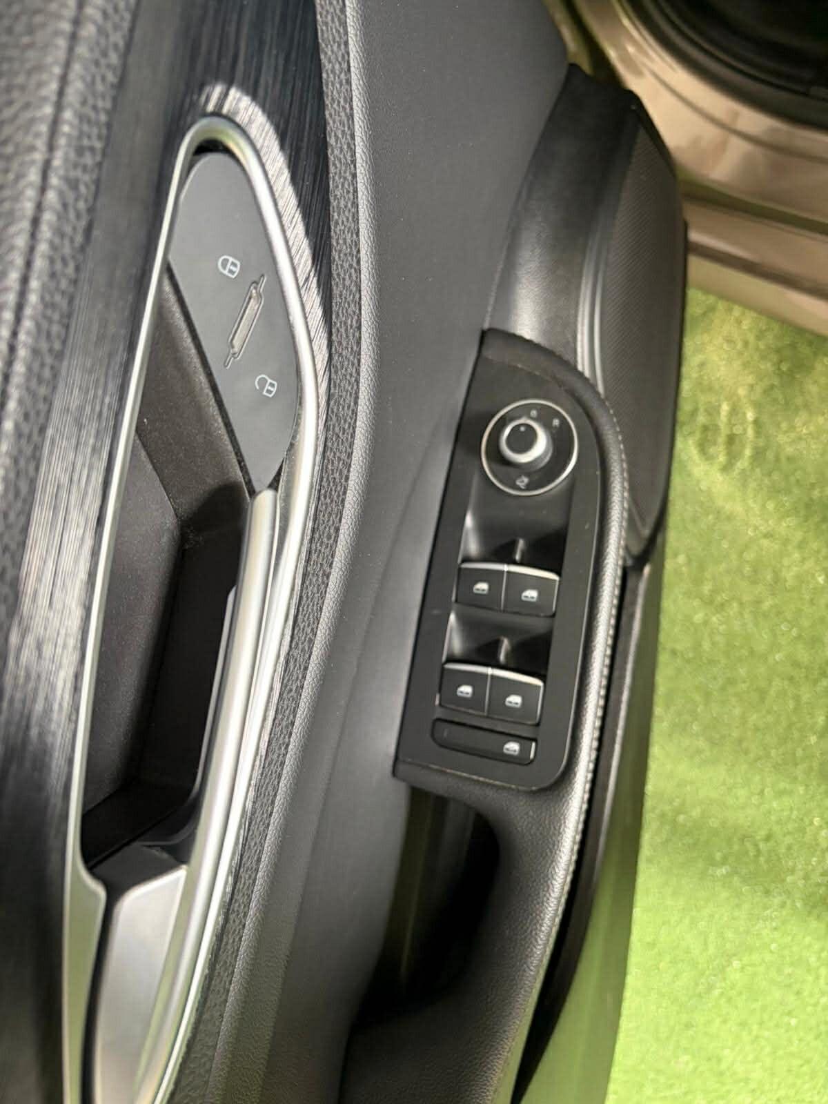 Alfa Romeo Giulia 2.2 Turbodiesel 160 CV AT8 Super