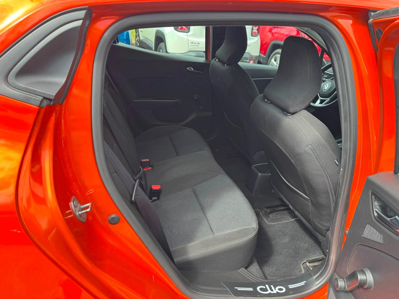 Renault Clio Full Hybrid E-Tech 145 CV 5 porte Equilibre