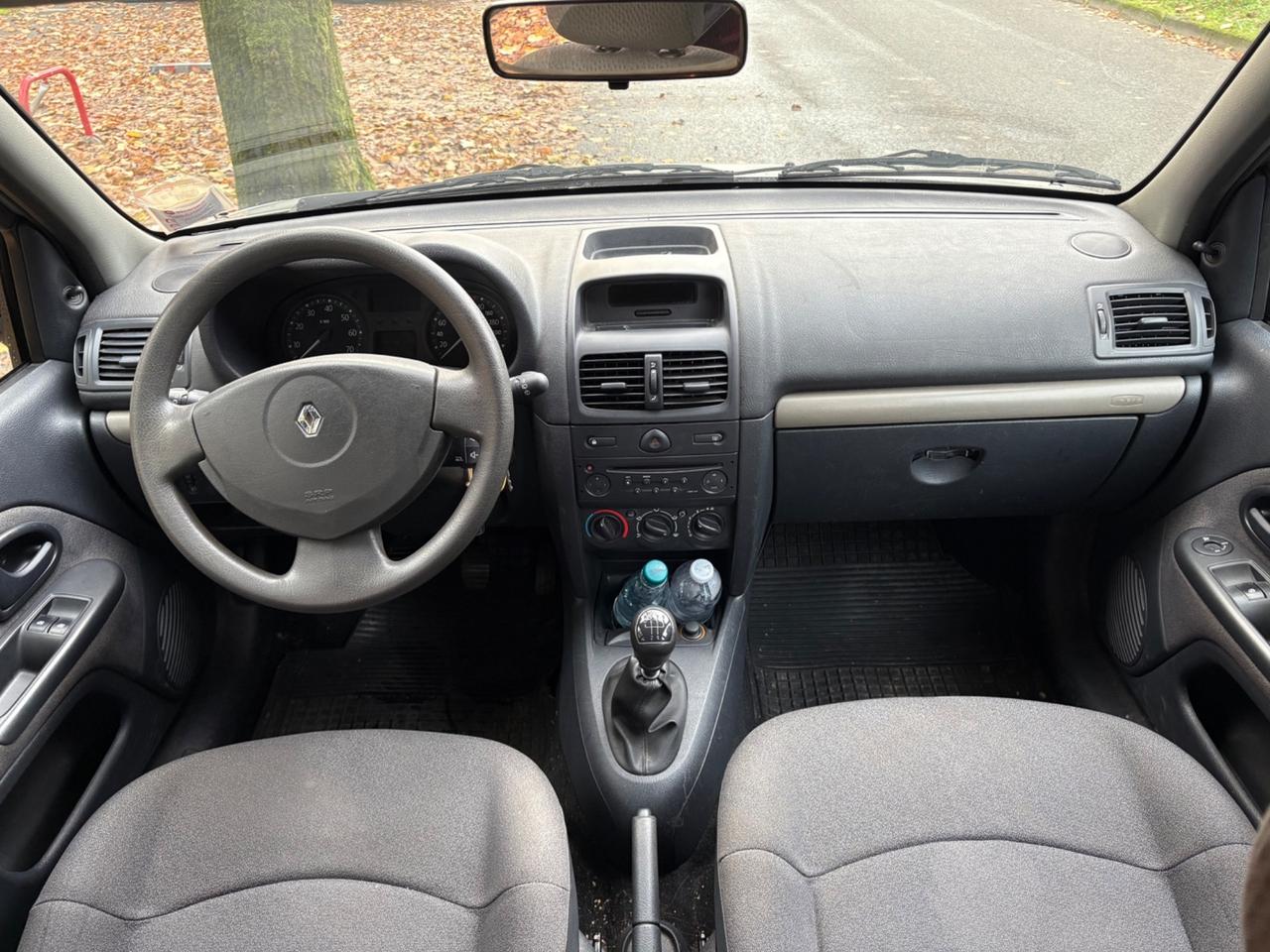 Renault Clio 1.2 cat 5 porte Confort Authentique