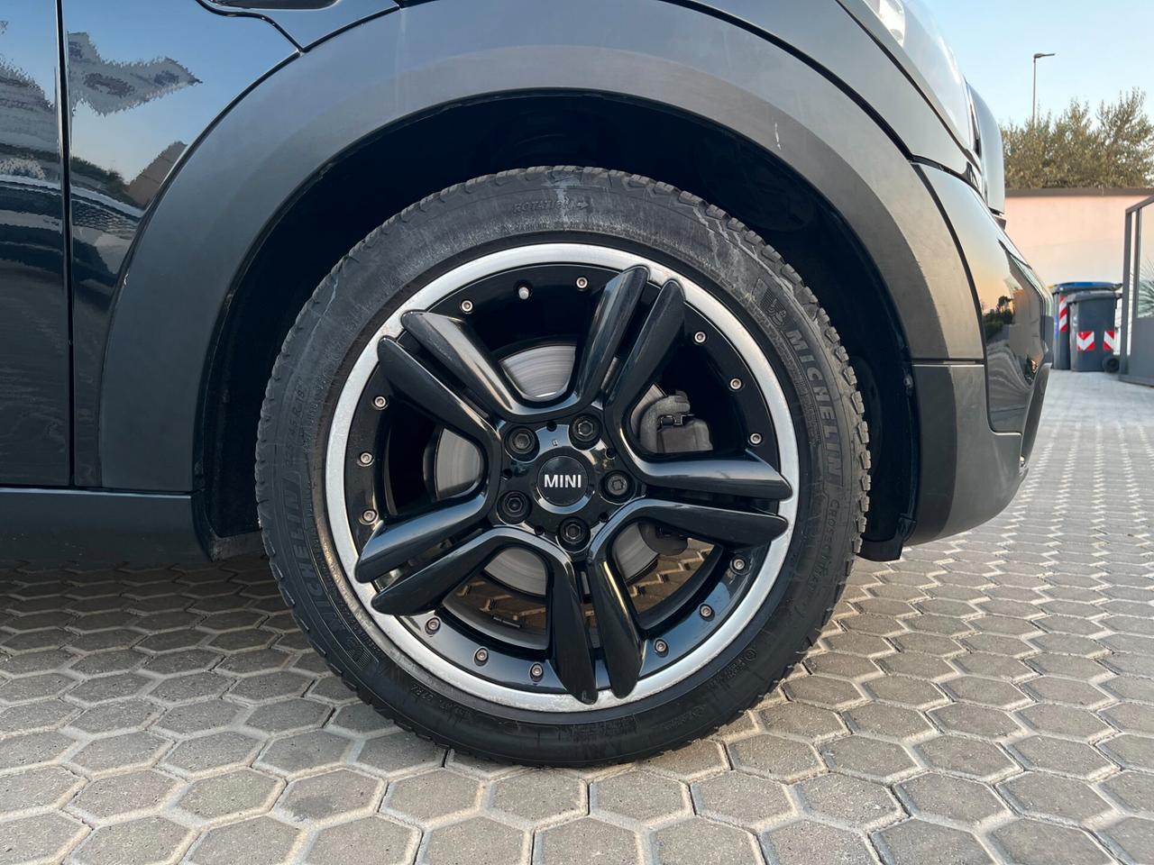 Mini Cooper SD Countryman Mini 2.0 143CV Automatic