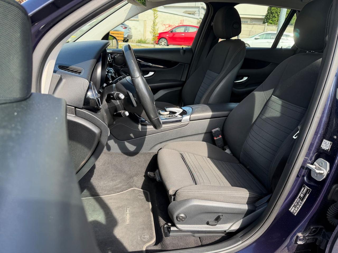 Mercedes-Benz GLC 220 D SPORT #11757