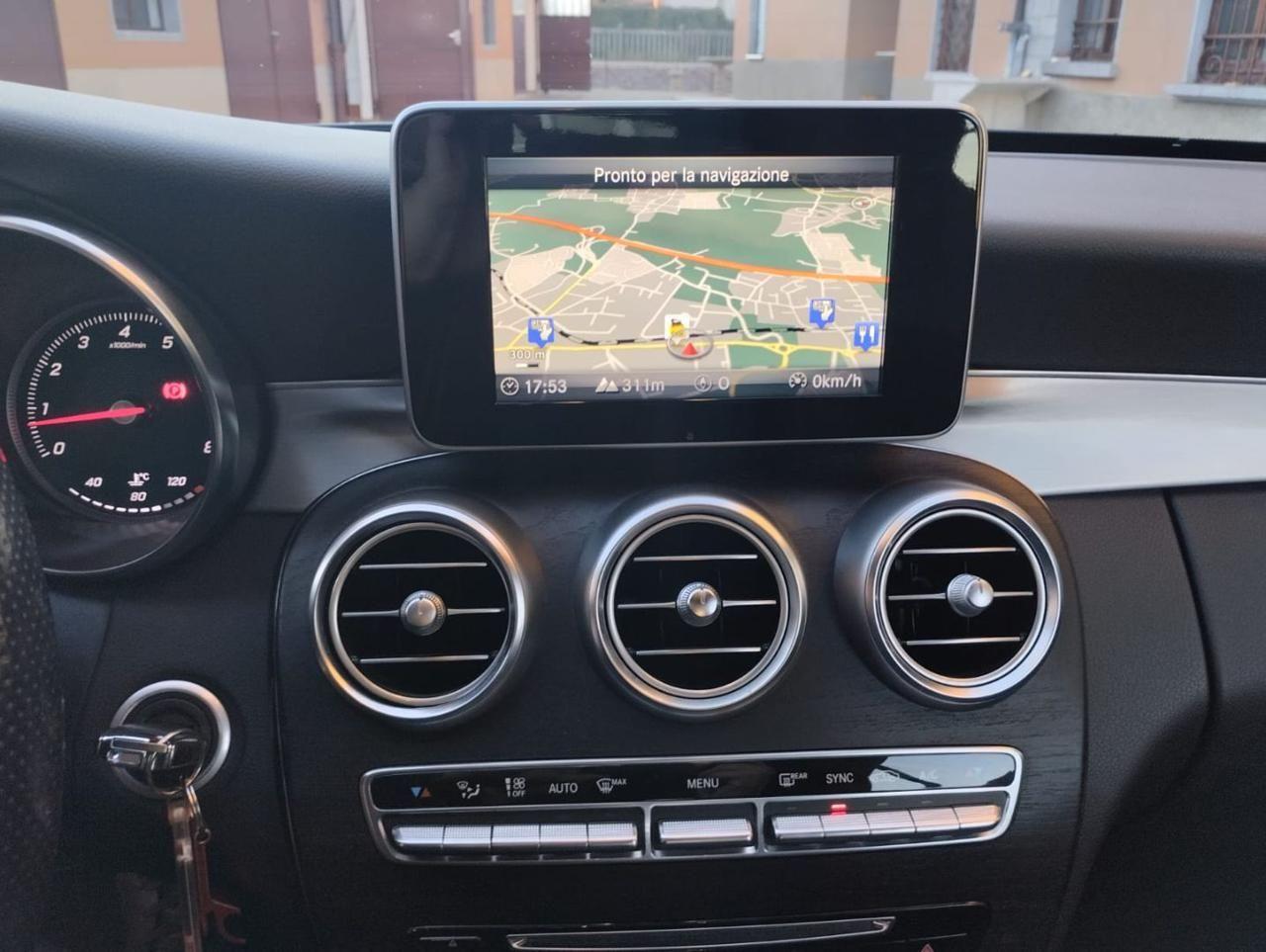 MERCEDES-BENZ C 180 Cabrio Premium Plus AMG LINE