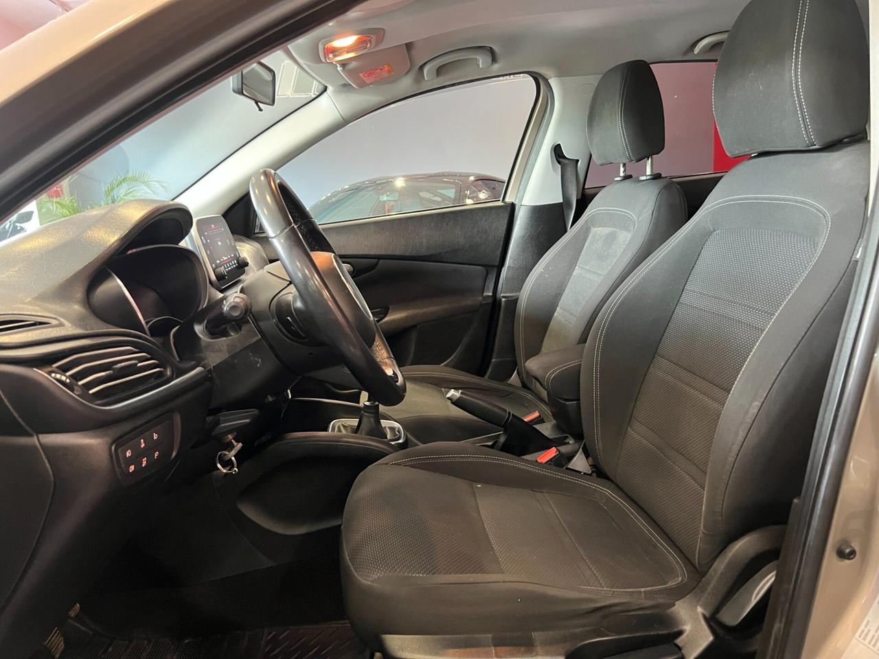 Fiat Tipo 1.6 Mjt S&S SW Lounge