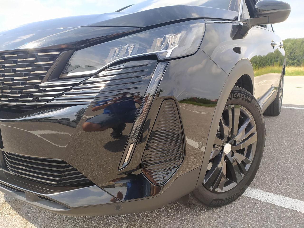 Peugeot 3008 Allure Pack 1.5 Blue HDI 130 #12056