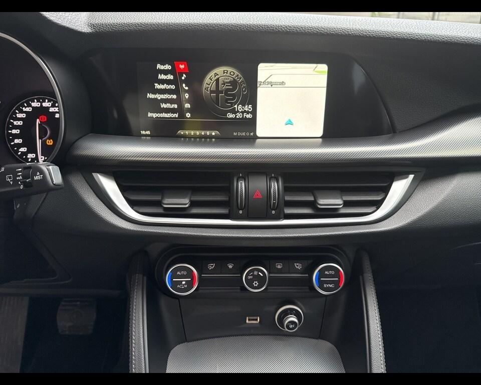 Alfa Romeo Stelvio 2.2 Turbo Business RWD Auto