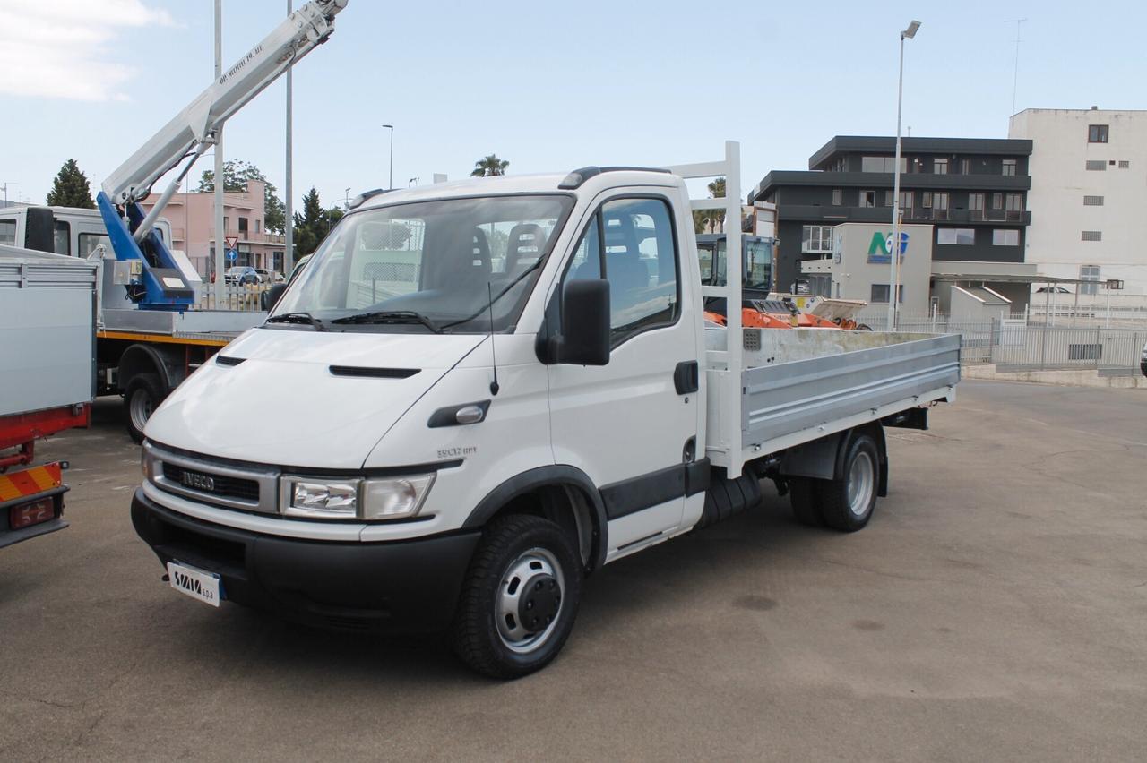 Iveco daily 35C17 cassone fisso