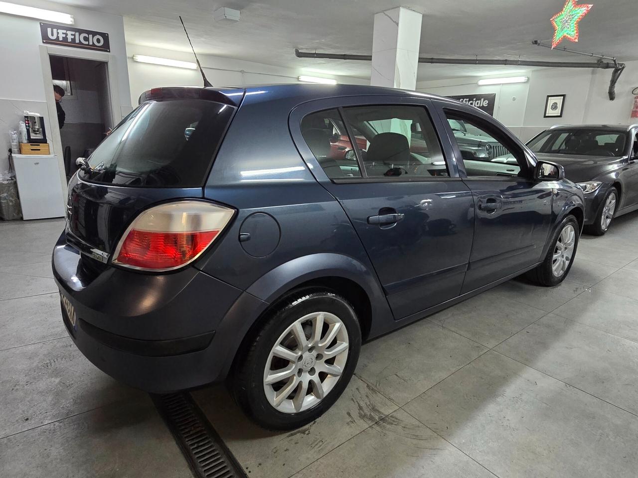 OPEL ASTRA COSMO 1.3 M-JET 5 PORTE PERFETTA