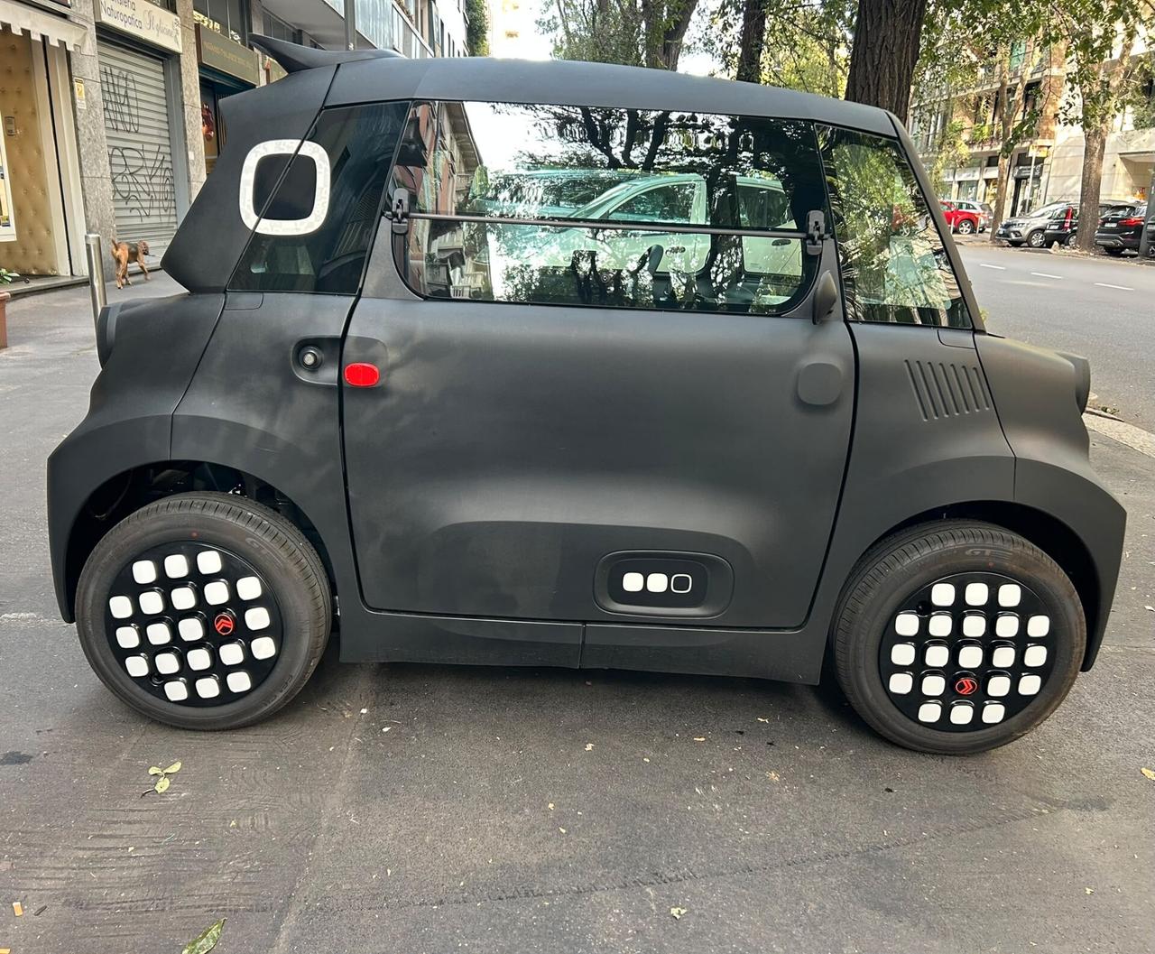 Citroen Ami Dark Side