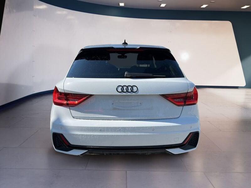 Audi A1 II 2019 Sportback Sportback 30 1.0 tfsi S Line Edition 116cv