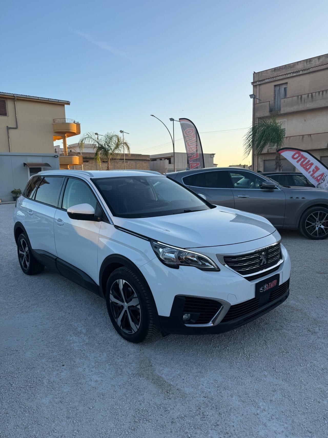 Peugeot 5008 BlueHDi 130 S&S EAT8 Allure