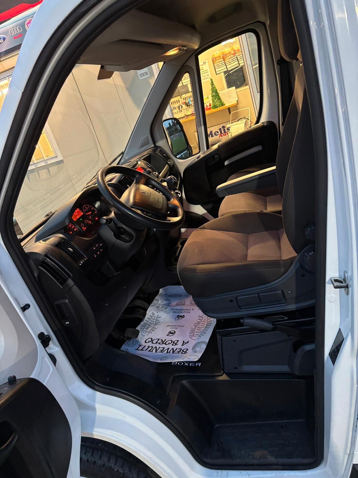 PEUGEOT BOXER FURGONE 3 POSTI DIESEL 2.2 IVA ESPOSTA